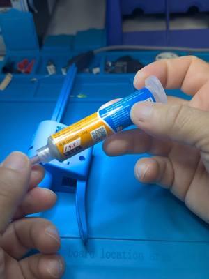 Flux and Solder Dispenser #electronicslab #elctronicsproject #arduino #ingenieering #prototyping #prototype #microsoldering #soldering #programing #sensors #robotics #repair #fyp #viral #now #appletools #reverseingeniering #drones #iphone16 #ifixit 