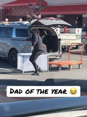 Triplet Dad! #creative #triplets #dadsoftiktok #dadoftheyear #homedepot #dads #funny #parentinghacks #smartman 