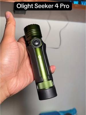 One of the coolest EDC flashlight I own @OLIGHT #olight #olightseeker4pro #edc #mademyyear 