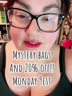 Deals and surprises for Mondays party! Do bot wait. Bags are going to me limited! #linkinbio #bombparty #bp #jewelry #fizzy #fizz #jewelryreveal #party #pennsylvania  #eastcoast 