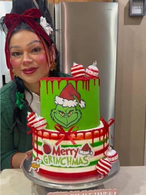 #grinchmas #cakedecorating #grinchparty #grinchcake #whoville #cakesbyalejandra #cindylouwho #max #grinch #grinchmasparty #merrygrinchmas love you @MINNIE🖤BENZ thank you for always going all out!💚