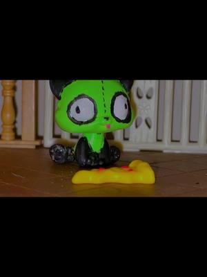 I love this grr custom I made 🥹💚 #invaderzim #fyp #viral #blowthisupforme #lps #lpstiktok #lpscollection #lpstransition #lpsoc #lpscommunity #blowthisup #transitions #lpscustom #lpskitten 