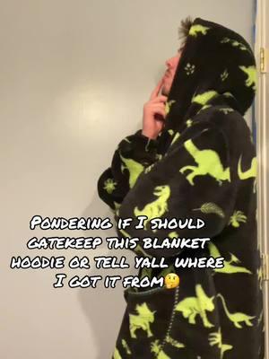 It’s actually warm and comfortable #BlanketHoodie #CozyWear #StayWarm #SnuggleSeason #WinterFashion #ComfyClothing #HoodieLovers #HomeComfort #ChillVibes #WearableBlanket #Giftideas #ColdWeatherEssentials #LoungewearStyle #OversizedHoodie #RelaxInStyle 