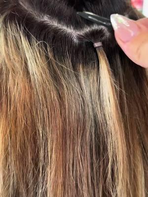 Hair extension tutorial ❤️ #fyp #foryoupage #behindthechair #hairextensioneducation #haireducator #hairstylisteducationforum #hairextensions #hairtok #christianmichaelhairextensions @christianmichaelhairext 