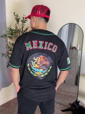 Consíguela ahora mismo! #baseballjersey #mexico #jerseydemexico #mensjersey #mexicano #TikTokShop #camisademexico 