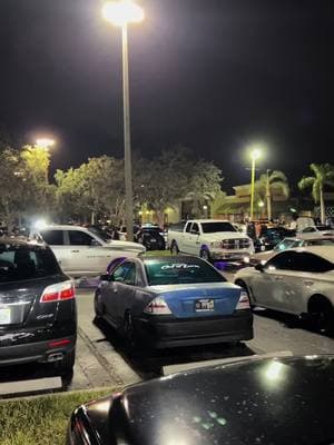 Police don’t bother us at carmeets..I turn up and don’t turn off 🔊🔊#🔊 #carmeet #carmeets #florida #loud #loudtruck #soundon #loudmusic #soundon #caraudiosystem #caraudiosystem #caraudioaddicts #caraudio #soundsystem #tahoe 