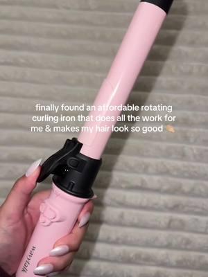 The wavytalk rotating curling iron is sooo good 👏🏼 inexpensive and such high quality!! #wavytalk #wavytalkhair #wavytalkrotatingcurlingiron #rotatingcurlingiron #automaticcurler #curlinghairtutorial #tiktokshopcreatorpicks #tiktokshopyearendsale #newyearnewaura 