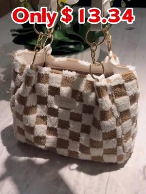 Cute little winter checkered plush bag 😊 #plushpurse #affordablebags #purse #affordablepurses #winterfashion