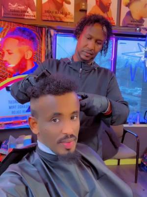 @RAAGE STUDIO📸 @botiyow barbershop #tiktok #CapCut #ayuub_kaarlo #fouryou #somalitiktok #somalia #shabalaala #findeaño 