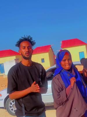 Wll Layla gulayso wll#mubarikmaanka #somalitiktok #khatumostate🐎 #putlander🇸🇱💙😘 #explore #foryoupage #fpy #viral 