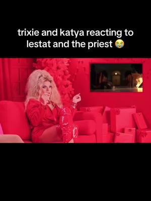 the “oh YEAHHHHH” is so real 😭 @trixiemattel @AMC+ #iwtv #interviewwiththevampire #annerice #trixieandkatya #iwtvamc #interviewwiththevampireedit #loustat #lestat #lestatdelioncourt #louisdepointedulac #jacobanderson #samreid #amc #vampire #nosferatu #dragrace #lgbt #foryou #fyp #foryoupage