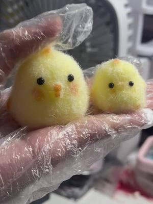 Cute chicks #chick #chicks #chicken #chickens #DIY #craft #relax #mochisquishies #squishy #squishytoy #decompressiontoys #squidgames #squishmallows #asmr #squisuyhymaker #squishyasmr #squishies #fypシ #cute #fyp #pinch #toy #decompression #handmade