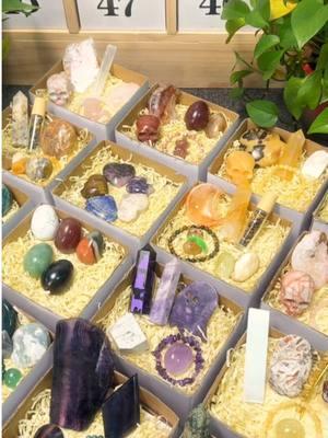 And more crystal skull set😉#crystalshop #helmsmancrystalfactory #crystaltok #crystals #crystalbundle #crystalskull #crystalgifts #shopvideocarnival 