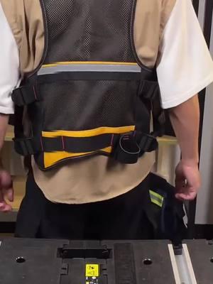 High-Performance Durable Vest Designed for heavy-duty tasks and high-altitude work, this multi-functional vest is tough, practical, and perfect for carrying tools with ease. Durable and comfortable, it's a must-have for every professional. Upgrade your work efficiency today! #DurableVest #ToolVest #HeavyDutyGear #PracticalTools #WorkEssentials"