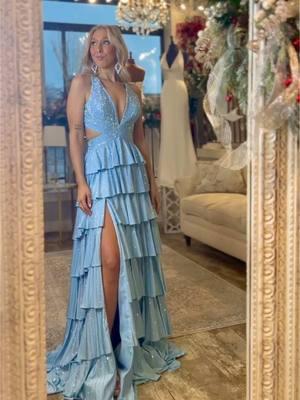 Blue dreams for prom!!🩵  #prom #promdress #promdress2025 #promtrend #promtrends2025 #dressingdreams #dreamgirl #trendyprom #trendy #trendyy #prom2025trends #trendsforprom #promlook #prominspo2025 #prominspo @Sherri Hill @mads 