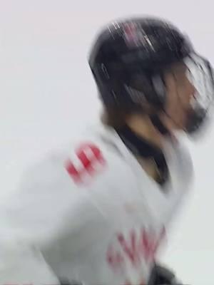 Latvia takes down Canada #worldjuniors #Hockey #hockeyboys #hockeytiktoks #worldjuniorshockey #canada🇨🇦 #hockeycanada #latvia #latvia🇱🇻 #upset #faneto 