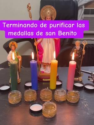 #medallasanbenito#sanador #mexicano #abrecaminos #consejo #trabajosdeluz #espiritualidad #sancipriano #sanjuditas#sanbenito#limpias #perfumes 