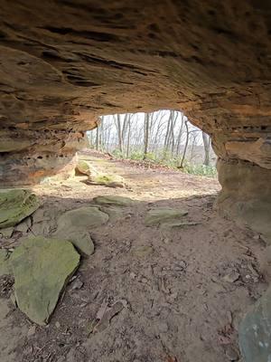 Spratt arch over in Menifee County Kentucky. #explorekentucky #kentuckylife #adventure #arch #greatoutdoors #getoutside #VisitKentucky #AdventureAwaits #kentucky 