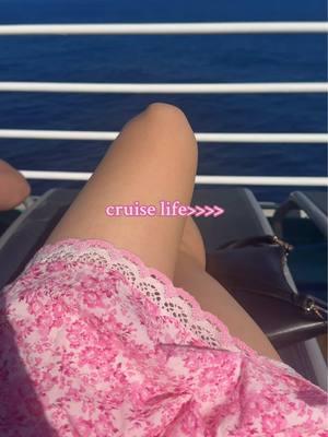 i love cruise life!! 🛳️🌊🌴 #makaylaandrews #asmrballroomhairgirl #cruise #royalcarribean #royalcaribbeancruise #cruising #cruiseship #bahama #bahamascruise #fyp #foryou #foryoupage 