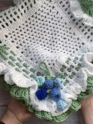 In 49 Sec: How to crochet a Bell Flower #crochet #crochetideas #bellflower#howtocrochet #crochetflower #crochethacks #crochetpattern #crochetinspiration#etsyshopowner#crochetart#etsyshop #easycrochetideas#easycrochet#crochettipsandtutorials #crochetideas #easycrochetpatterns #easycrochetpattern #easycrochetpattern #JTEasyCrochet#easycrochet#crochethowto#ilovecrochet#mycrochet#crochetgifts