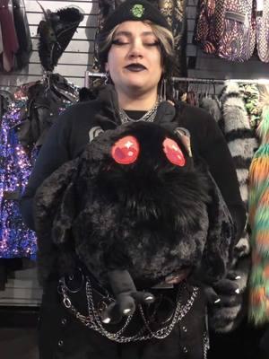 Homegoths #goth #gothstyle #altfashion #gothfashion #alt #alttiktok #gothicstyle #scene #emo #punk #gothstyle #gothic #alternative #gothicfashion 