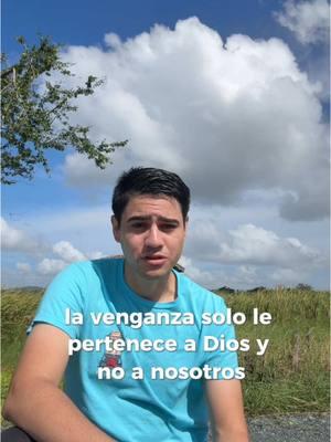 Mateo 6:14-15 14 Porque si perdonáis a los hombres sus ofensas, os perdonará también a vosotros vuestro Padre celestial; 15 mas si no perdonáis a los hombres sus ofensas, tampoco vuestro Padre os perdonará vuestras ofensas. #perdon #equivocacion #disculpa #humillacion #Jesus #cristianismo 