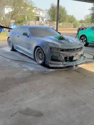 Polished wheels are cool till its time to polish them😂😭 see y’all there tonight 🙏🏻 #foryou #camaro #fyp #6gencamaro #carcommunity #valley956 #fypシ #camaross #tiktokmechanic #carwrap #tiktoklive #carsoftiktok #paratii #droppedtrucks #weightreduction 