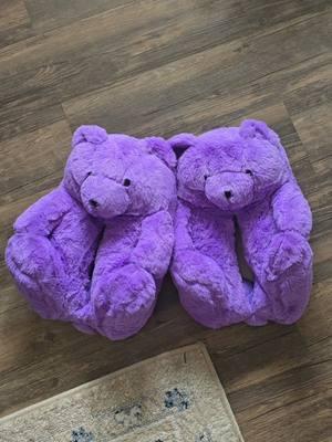 #slippers #bearslippers #shoes #feet #foot #bear #bears #bearsoftiktok #TikTokShop #tiktokshopendofyeardeals #tiktokshopnewyearsale #dealinwithjami 