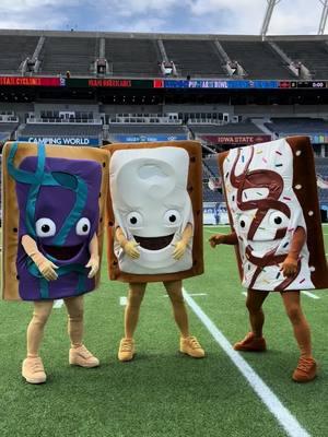 Who did it best? 👀 @Pop-Tarts #PopTarts #PopTartsBowl #Passion #SportsTok #Football #IowaStateFootball #canesfootball 