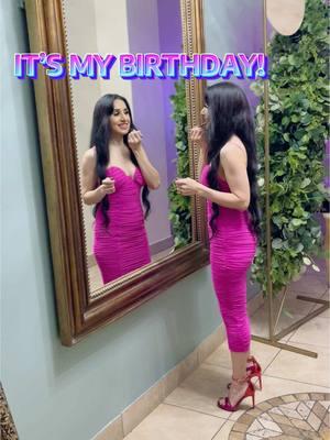 It’s My Birthday! 💗💕🌸 #veroyelguero #birthday #birthdaygirl #pinkdress #hotpink #fyp 