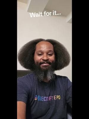 This filter really impressed me with how real the transition looked! Also gave me an idea of what my hair might look like in another year of growing it out. #tees2cents #naturalhair #enjoythejourney #aifilter #CapCut 