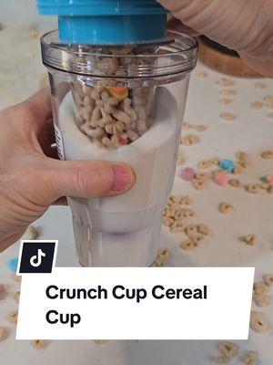 I saw it, had to have it, my mind is now blown!! . . #ad  @crunchcup #crunchcup #cereal #milk #cereallover #snack #tiktokmademebuyit #asmr #cerealasmr 