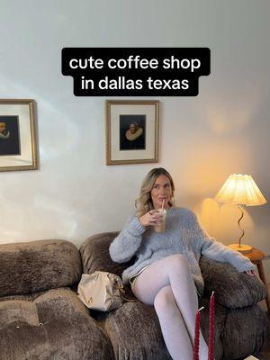 & the drinks omgggg 🤤☕️ loved this cute dallas coffee shop! order the dulce latte, it’s sooo good !!! 📍hola cafe, bishop arts location! #dfw #dallastexas #dallascoffee #dallasfoodie #holacafe #coffeeshop #cutecoffeeshops #aestheticcoffeeshop 