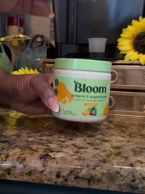 #bloom #flat #flatestomatch #bur #fat #gone #run #getit #fyp #f #fypシ #bloomgreens #drinkyourgreens #supplements #supplementsthatwork #greenscreenvideo #nutrition 