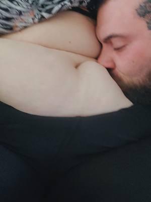 some long past due belly love #sexymomma #beautiful #belly #thick #plussize #plussizeedition #mypeace #couplegoals #relationships #marriedlife  #queen #zaddy 