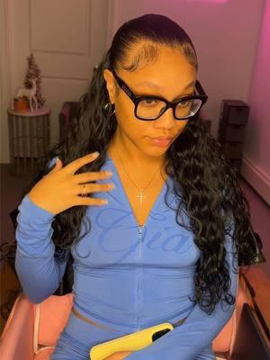 My favorite quickweave style 😍🎀 Ig:Slayedbyvette  #minitutorials #blacktok #blackhairtok #protectivestyles #tutorial #quickweave #halfuphalfdown #halfuphalfdownhairstyle #halfuphalfdownquickweave #quickweavetutorial #quickweavestyles #hairtok #hairinspo #blackhairtiktok 