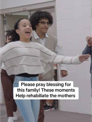 Mother REUNITED with her children for the first time in 3 years!!! Donate to help us!! #christiantiktok #christianlife #christianboy #prison #bible #foryoupage #fyp #foryou #gbb #foryourpage #godbehindbars #christian #jesuslovesyou 