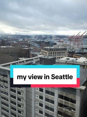 here to tell a good friend about my cancer #travel #traveltok #friends #lungcancer #seattle #downtownseattle #cancer #pikeplace 