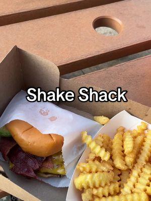 @SHAKE SHACK 10/10 meal #kayyeatss #shakeshack ##mukbang 