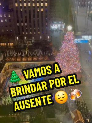 🌲🔥 ARBOL NAVIDEÑO ROCKEFELLER CENTER NY 🙌 #patriaquerida #salvadoreños #salvadorean #fypシ #guanacos #hermanolejano #paratiii #elsalvador🇸🇻 #fy #foryou #capcut #tiktok #viral #viralvideo #viraltiktok #newyork #salvadorean503usa #elpulgarcito🇸🇻 