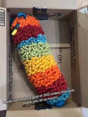 #orderpacking #packagingorders #furby #longfurby #furbytiktok #crochet #crochetersoftiktok #amigurumi #etsy #etsyshop 