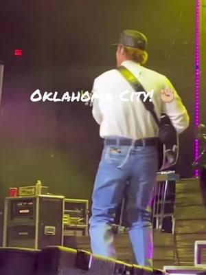 ✊🏼@Hallie Ray #paycomcenter #parkermccollum #oklahoma #countrymusic #oki #tiktokviraltrending  