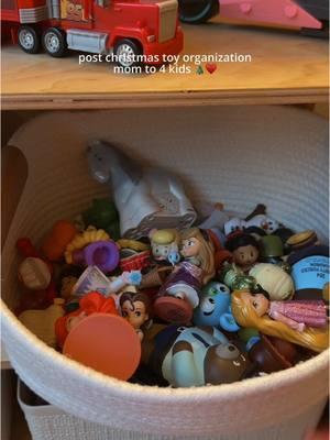 with the sounds of my home 🥰 #christmastoyrotation #christmasorganization #toyrotation #toyorganization #playroomorganization #playroomcleaning #cleanwithme #organizewithme #momto4 #momto4kids #momcleaning #momorganization 