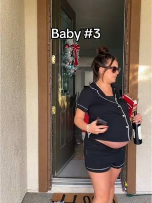 Might stop at target for the car seat on the way to the hospital, might not. Throwback. @Taylor-Ann Geslain 🥰 credit #pregnancy #humor #MomsofTikTok #firsttimemom #baby#3 #labor #parentinghumor 