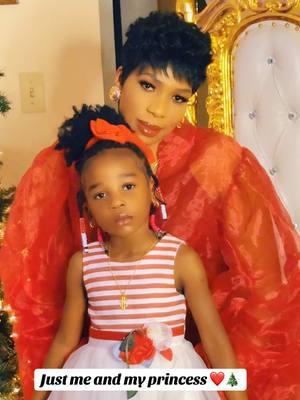 Just me and my princess ❤️🎄🎁 #motheranddaughter #christmas #christmas2024 #happyholidays #happynewyear #tokossbymèredouble #toujourtokoss #congolaise🇨🇩 #usa🇺🇸 #usa_tiktok 