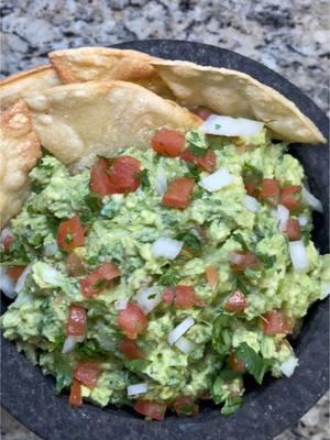 How To Make Guacamole 🥑  Full recipe will be listed on my YouTube channel  #foodfypシ #cookingtiktoker #jamaicanfoodtiktok #avocado #guacamolerecipe 