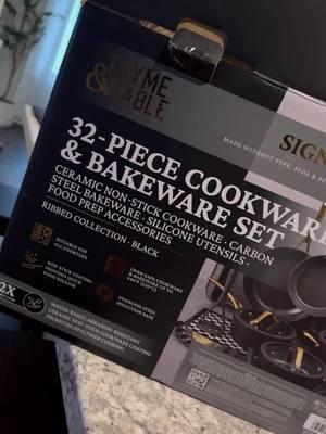 #adulting #thingsthatmakehappy #anewcookwareset #thymeandtable #walmart #cookware #cookwareset #blackandgold @Walmart 