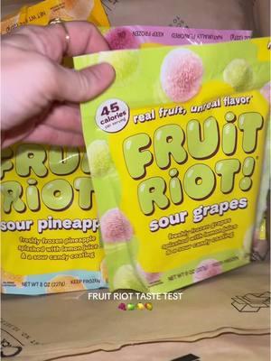 We love you @Fruit Riot 💛🩷💚 #fruitriot #fruitriottastetesting #fruitriotreview #fruitriotsourfruit #fruitriotgrapes #fruitriotpartner #tastetest 