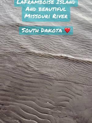 #missouririver #laframboiseisland #southdakota #cleanwater #riverlife 