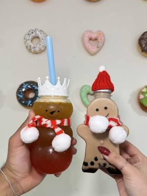 Stop by @Momocha OKC if you want some cute boba bottles and delicious mochi donuts 🧋🍩✨  . . . . #donutshop #mochidonuts #okc #oklahoma #oklahomacity #donuts #boba #bobashop #explorepage #okcbloggers #thingstodoinokc #okcfoodie #oklahomablogger #visitokc #travelok #Foodie #foodphotography #foodblogger #christmas #holiday #festive 